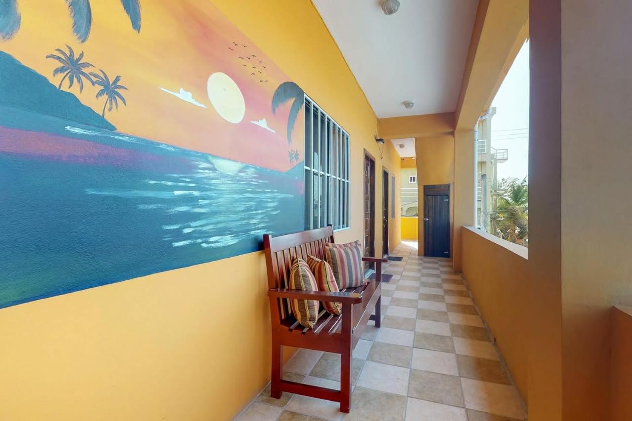 Laguna Hotel سان بيدرو المظهر الخارجي الصورة