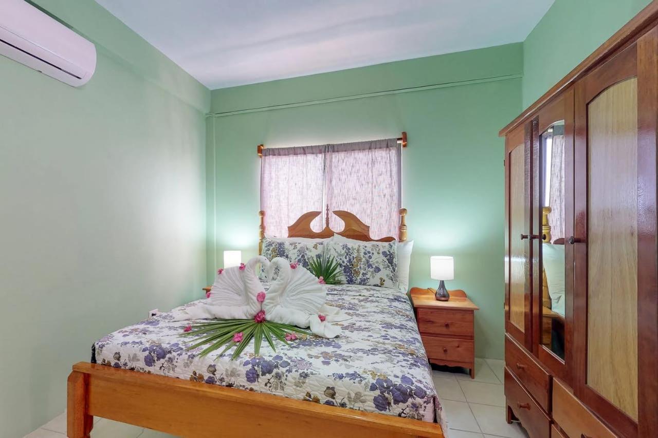 Laguna Hotel سان بيدرو المظهر الخارجي الصورة